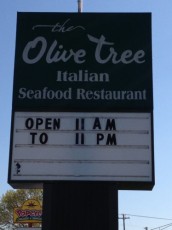 Olive Garden Pylon Sign