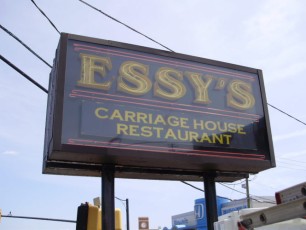 Essy's restaurant neon pylon sign